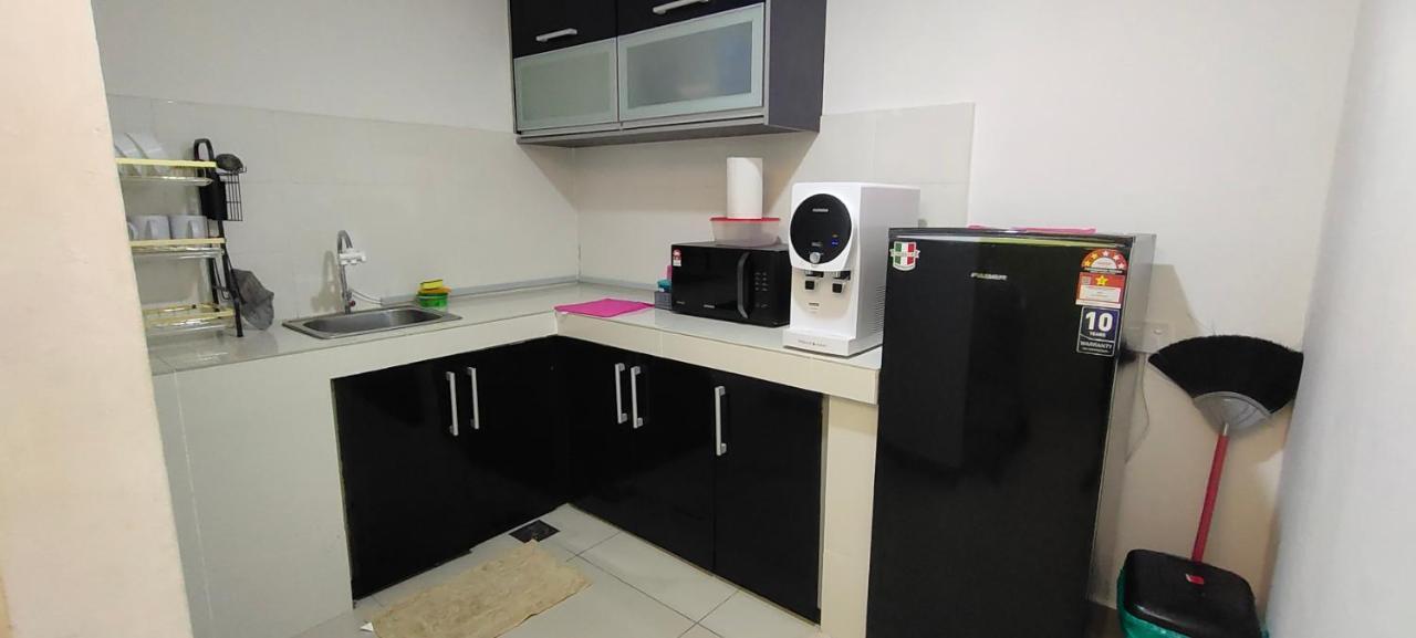 2 Rooms Homestay Deviana Wakaf Che Yeh Κότα Μπάρου Εξωτερικό φωτογραφία
