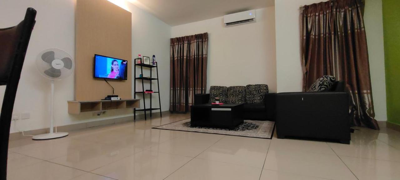 2 Rooms Homestay Deviana Wakaf Che Yeh Κότα Μπάρου Εξωτερικό φωτογραφία