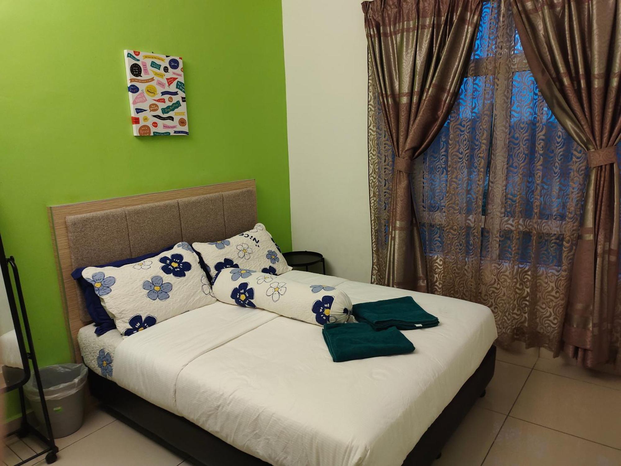 2 Rooms Homestay Deviana Wakaf Che Yeh Κότα Μπάρου Εξωτερικό φωτογραφία